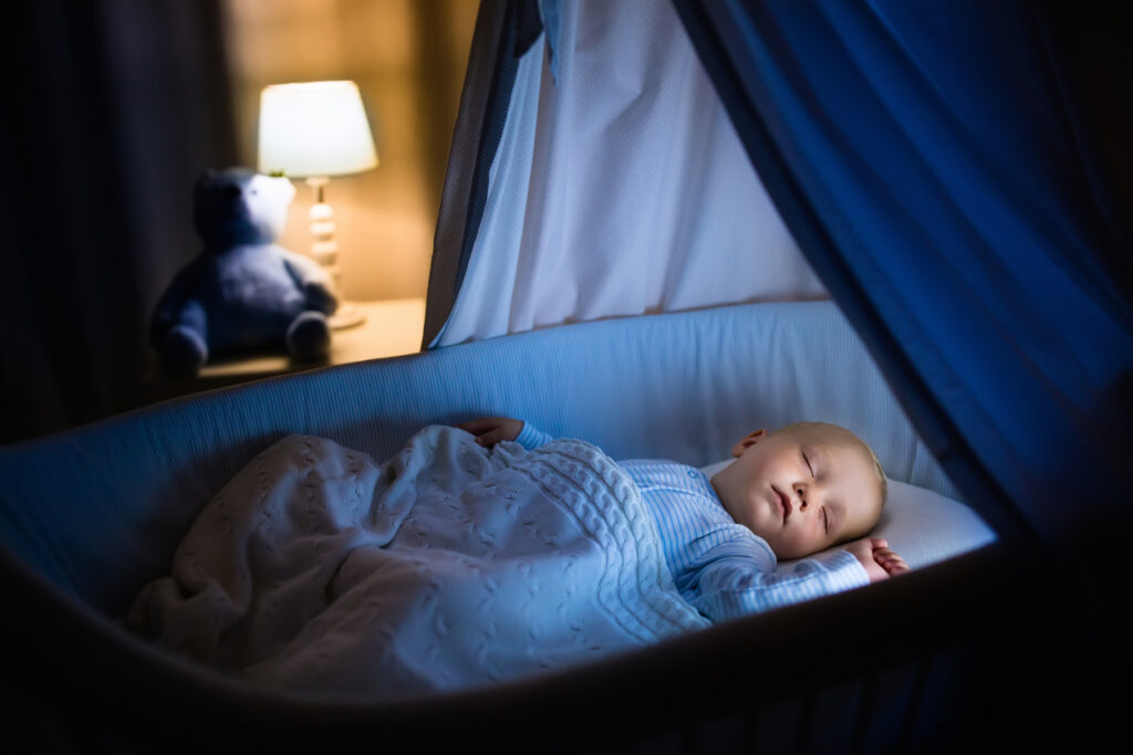 Les cycles de sommeil des bébés : ce qu’il faut savoir pour mieux comprendre votre nouveau-né