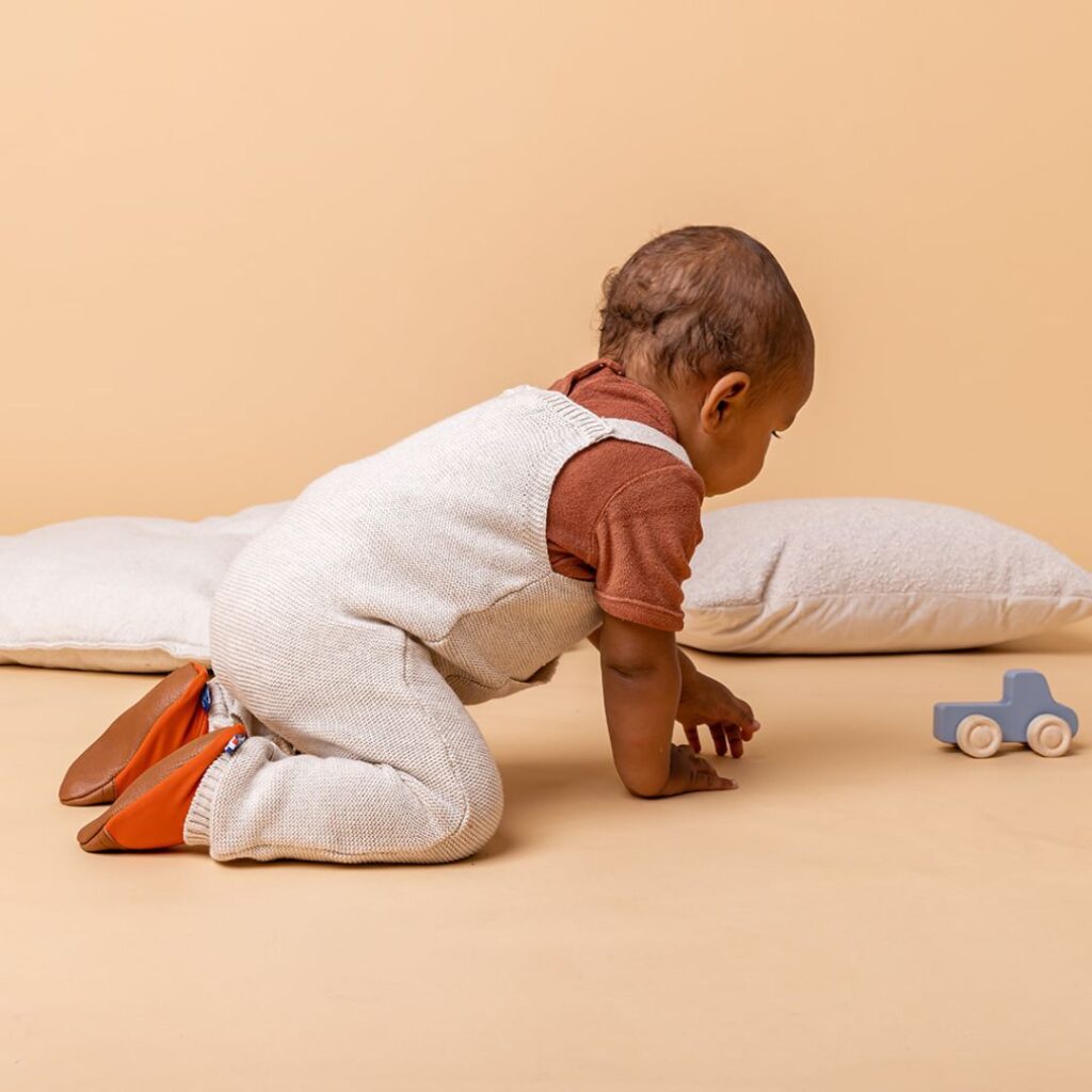 Chaussons pour enfants, comment bien choisir pour accompagner les premiers pas